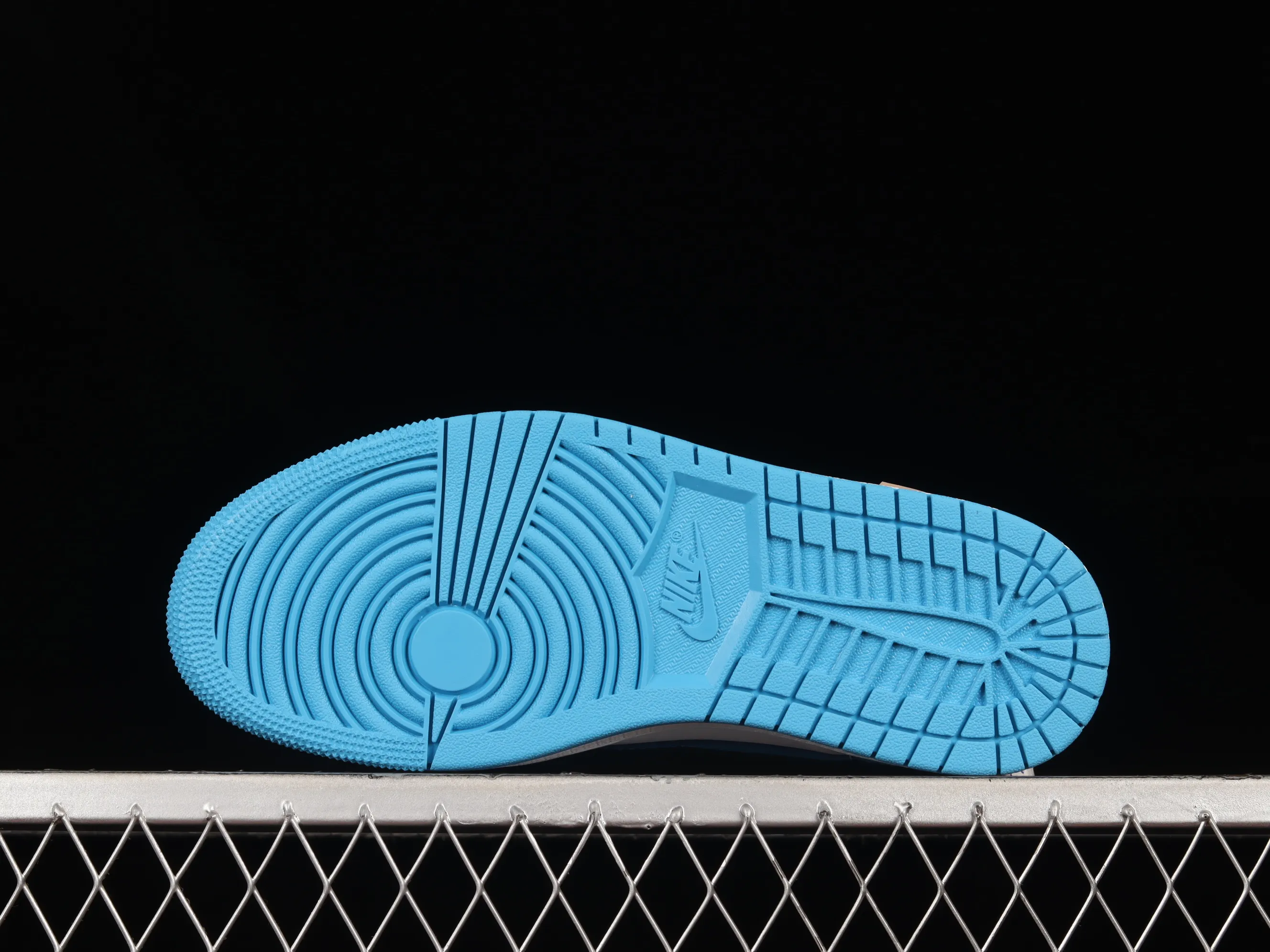 All categories Air Jordan Jordan series basketball shoes Air Jordan 1 Low Air Jordan 1 Low AJ1 Joe 1 white and blue low-top casual sneakers CZ0790-148
